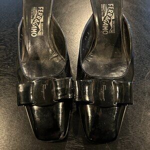 Vtg Salvatore Ferragamo Womens Mules